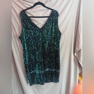 COPY - 100- Sequin V-neck Tunic